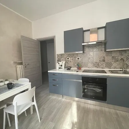 Lägenhet La Casa Nel Viale Asti