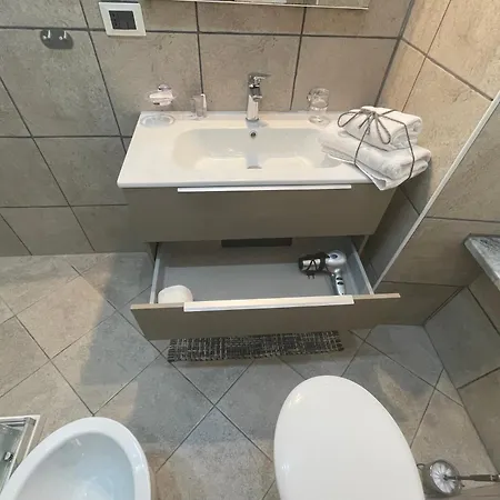 La Casa Nel Viale Apartamento Asti